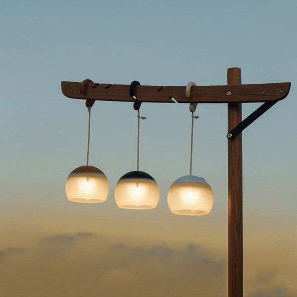 Draagbare USB Oplaadbare LED Buitenlamp – Weerbestendige Tuin- & Terrasverlichting