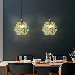 Elegante Bloemvormige Hanglamp – Petal-Style Glazen Kroonluchter