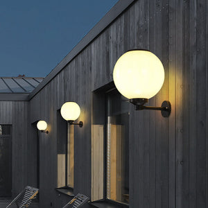 Elegante Solar Wandlamp Buiten met LED – Stijlvolle Tuin- en Terrasdecoratie