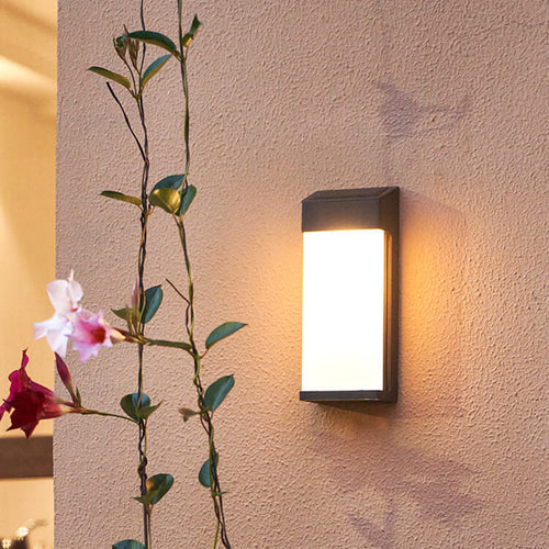 Zonne-LED Wandlamp voor Buiten – Milieuvriendelijke Tuin- en Terrasverlichting
