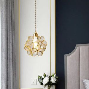 Elegante Bloemvormige Hanglamp – Petal-Style Glazen Kroonluchter