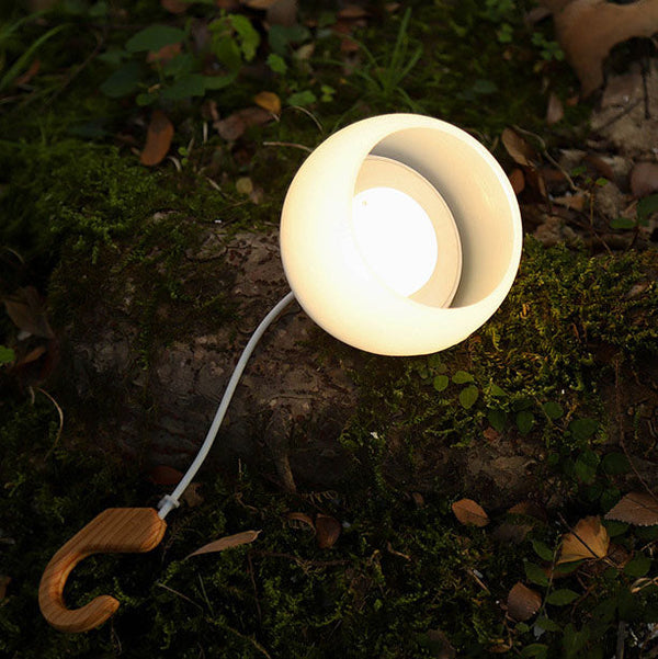 Draagbare USB Oplaadbare LED Buitenlamp – Weerbestendige Tuin- & Terrasverlichting
