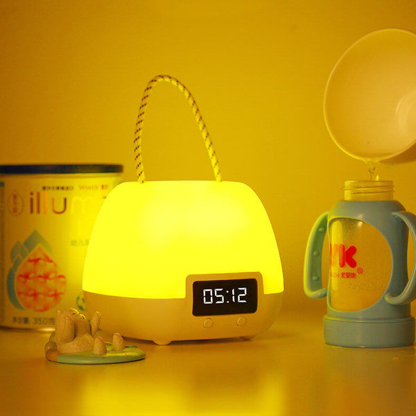 Moderne Draagbare LED Wekker met Nachtlampje – Compacte Verlichting voor Huis & Slaapkamer
