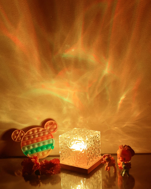 PrismWappen Kristal-Inspiratie LED Tafellamp – Elegante Geometrische Verlichting voor Thuis
