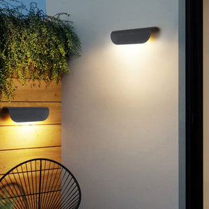 Gebogen LED Buitenwandlamp – Moderne Weerbestendige Tuin- & Terrasverlichting
