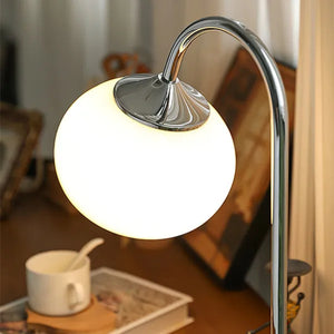 Elegante Glazen Tafellamp met Warm Licht – Modern Rond Design voor Woonkamer & Slaapkamer