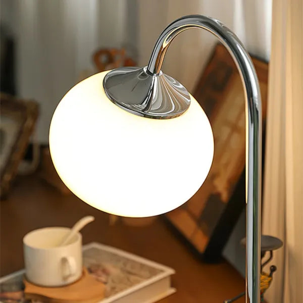 Elegante Glazen Tafellamp met Warm Licht – Modern Rond Design voor Woonkamer & Slaapkamer