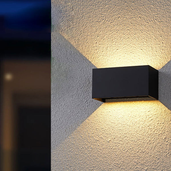 Moderne LED Op en Neer Buiten Wandlamp – Energiezuinige Waterdichte Verlichting