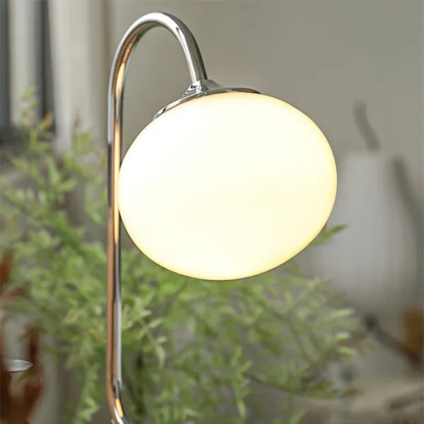 Elegante Glazen Tafellamp met Warm Licht – Modern Rond Design voor Woonkamer & Slaapkamer