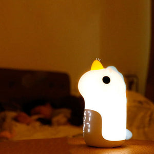 Schattige Eenhoorn LED Wekker & Nachtlampje – Compact, USB-Aangedreven Decoratieve Lamp