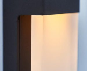 Zonne-LED Wandlamp voor Buiten – Milieuvriendelijke Tuin- en Terrasverlichting