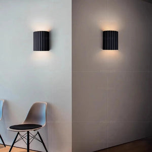 Minimalistische Wandlamp van Hars – Moderne LED Verlichting voor Gezellige Sfeer