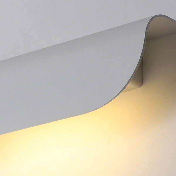 Gebogen LED Buitenwandlamp – Moderne Weerbestendige Tuin- & Terrasverlichting