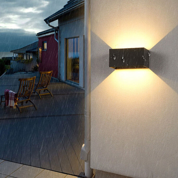 Moderne LED Op en Neer Buiten Wandlamp – Energiezuinige Waterdichte Verlichting