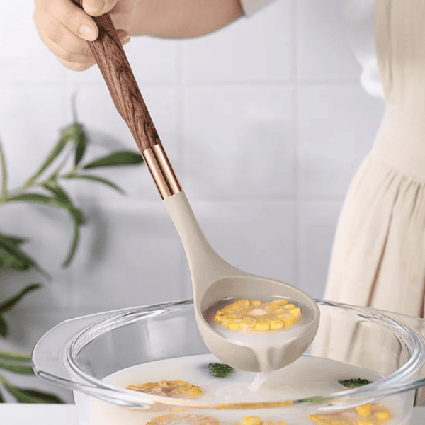 Siliconen keukengerei set 10-delig | Hittebestendig BPA-vrij met houten handvat – Carine