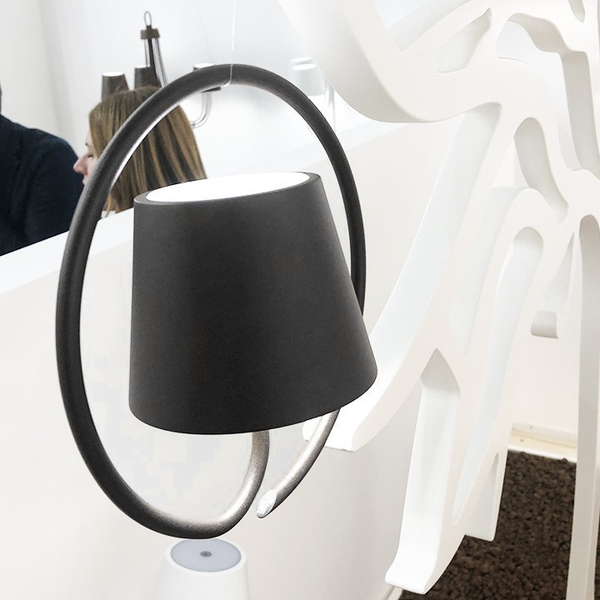 Minimalistische Boog Tafellamp – Open Frame LED Verlichting voor Moderne Interieurs