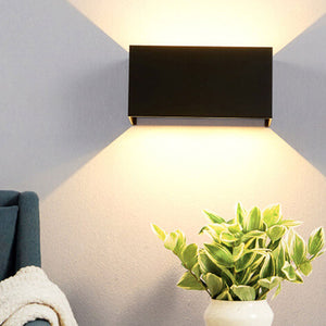 Moderne LED Op en Neer Buiten Wandlamp – Energiezuinige Waterdichte Verlichting