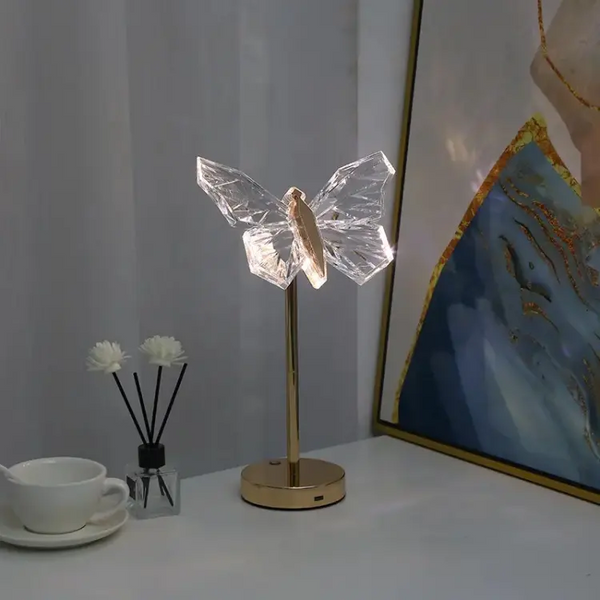 Kristallen Vleugels – Vlinder-Vormige Kristallen Tafellamp voor Elegante Woondecoratie