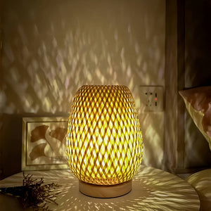 Boho LED Tafellamp – Dimbare Bamboe Nachtlamp voor Gezellige Sfeer in de Slaapkamer