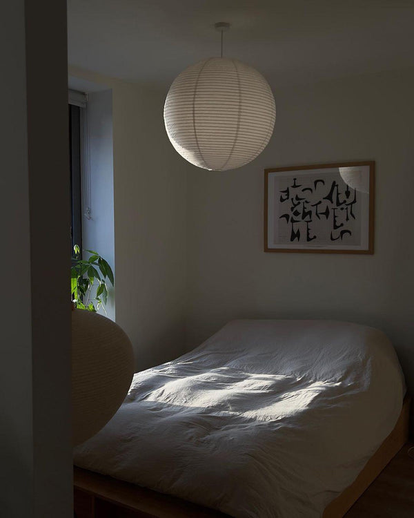 Lichte Papieren Hanglamp met Zachte Diffuse Verlichting – Moderne Plafondlamp
