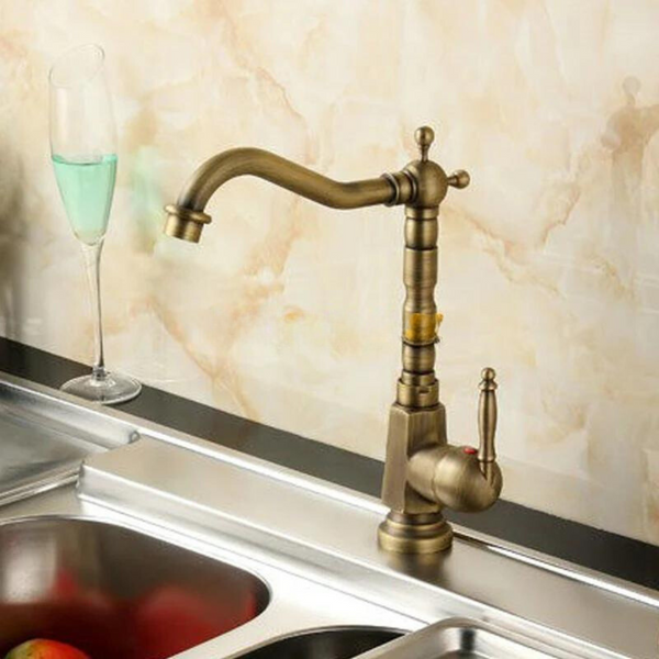 Antieke Messing Keukenkraan met Zwanenhals  Draaibare Uitloop  Vintage Stijl  Duurzaam Ontwerp