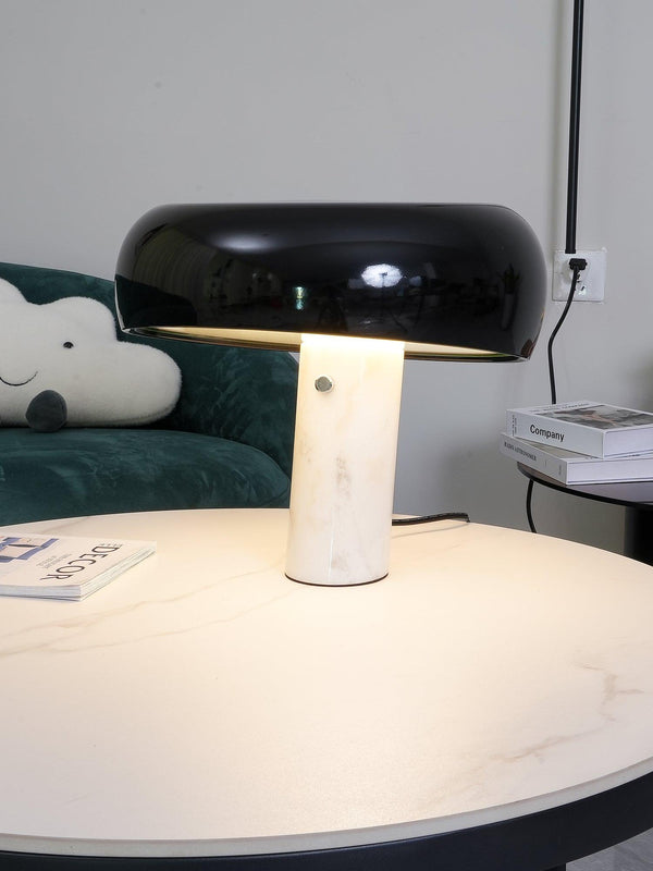 Marmeren Tafellamp met Elegante Stenen Voet – Moderne Woonkamer & Slaapkamer Verlichting