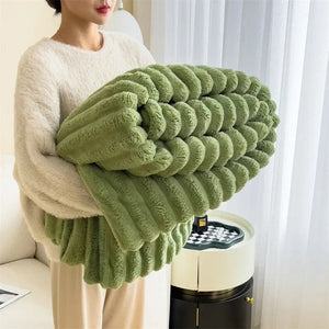 Breed Gestreept Flanel Fleece Deken  Gezellige Plaid voor Woonkamer  Slaapkamer