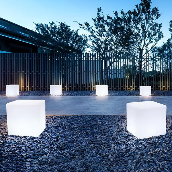 CubeLight – Moderne LED Kubus voor Stijlvolle Tuin- & Padverlichting