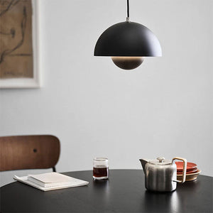 Zwevende Bol Hanglamp – Moderne LED Woonverlichting