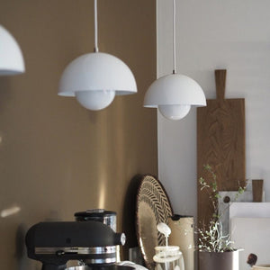 Zwevende Bol Hanglamp – Moderne LED Woonverlichting