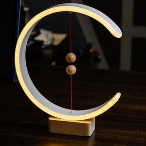 Elegante LED Maanlamp – Moderne Verlichting voor Gezellige Interieurs