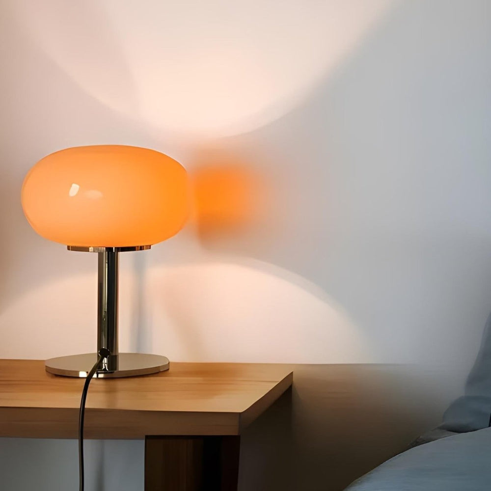 Moderne Bolvormige Tafellamp – LED Binnenverlichting voor Gezellige Sfeer