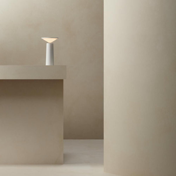 Oplaadbare Verstelbare LED Tafellamp – Dimbaar & Modern Ontwerp