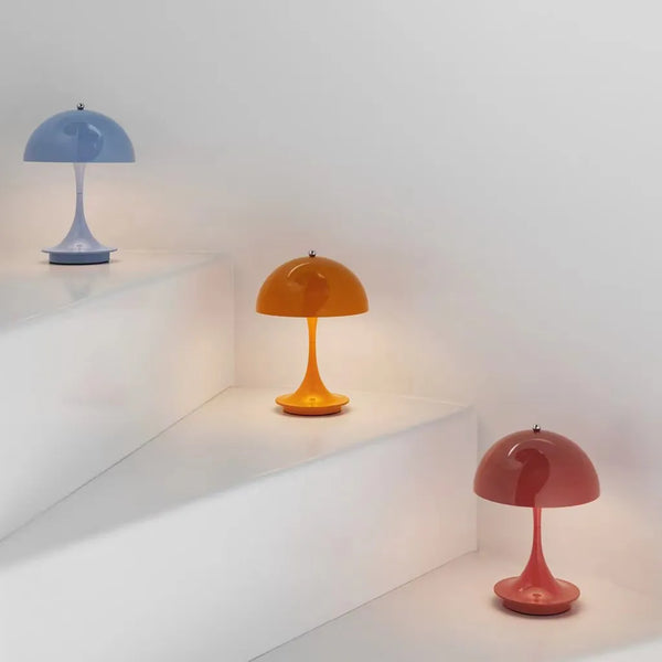 LumeAura Elegante Oplaadbare LED Tafellamp – Draadloze, Dimbare Verlichting voor Slaapkamer & Woonkamer