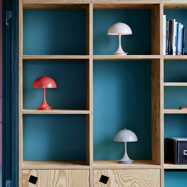 Elegante Oplaadbare LED Tafellamp – Stijlvolle Nachtlamp voor Gezellige Interieurs