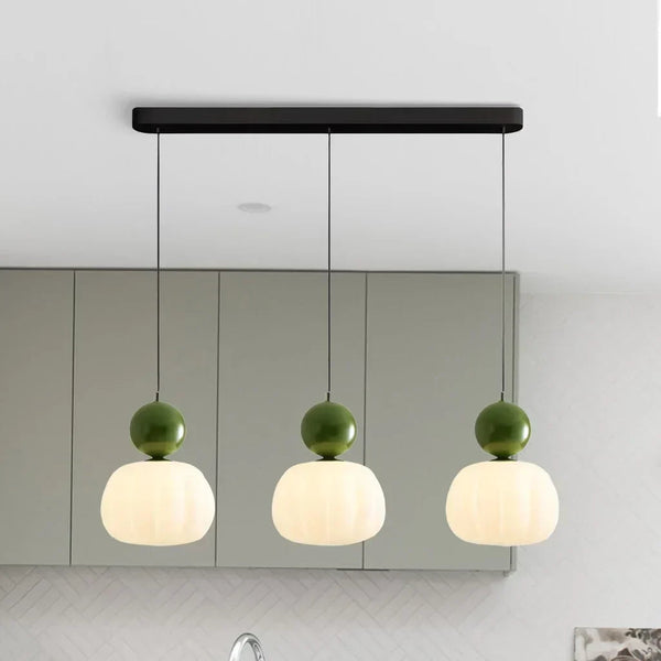 Elegante Art Deco Hanglamp  verfijnd Bauhaus Design in Crème, Chroom, Groen & Rood