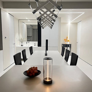 Elegante Tafellamp met Zacht Licht voor Sfeervolle Woondecoratie