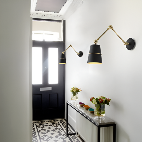 Elegante Verstelbare LED Wandlamp met Lange Zwenkarm voor Moderne Interieurs