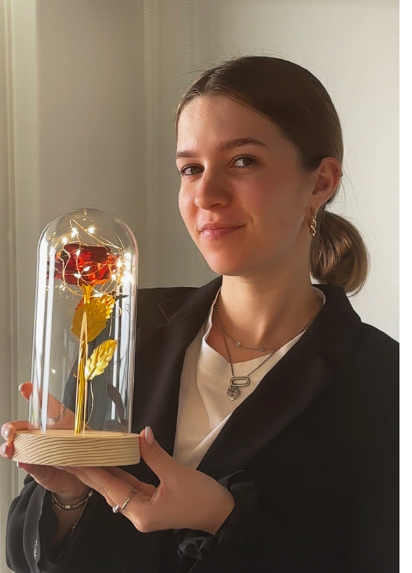 Eeuwige Roos in Glaskap met LED | Gouden Kunstbloem Decoratie
