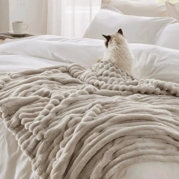 Luxe Superzacht Fleece Dekentje  Faux Schapenvacht Plaid voor Warmte & Comfort