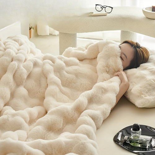 Zachte Beige Fleece Dekens – Dikke Pluche Woondeken voor Bank & Slaapkamer