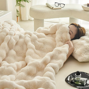Zachte Beige Fleece Dekens – Dikke Pluche Woondeken voor Bank & Slaapkamer