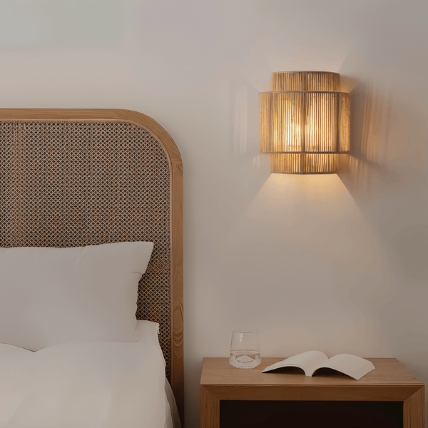 Boho Wandlamp van Henneptouw met Rotan Kap – Natuurlijke Wandverlichting