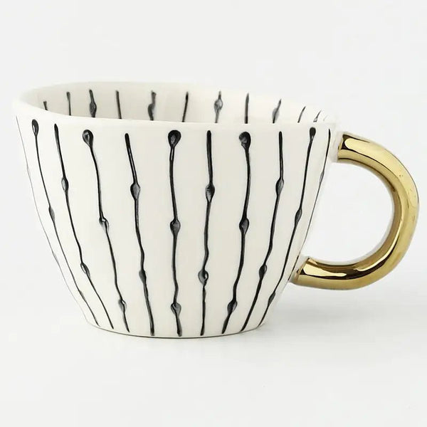 Elegant Handbeschilderde Mok met Artistiek Gouden Handvat  Stijlvolle Koffie- en Theebeker