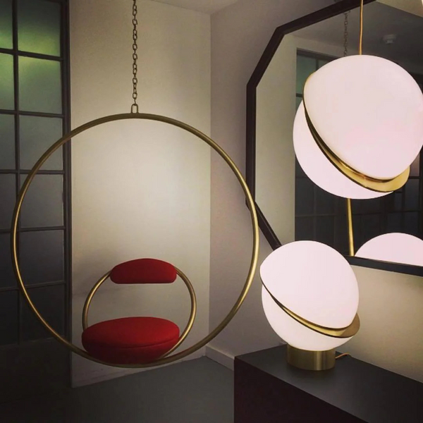 Moderne Bol Hanglamp met Gouden Accenten – Elegante LED Hanglamp voor Woonkamer