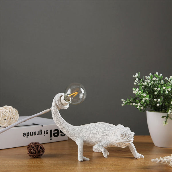 Lizard Glow Tafellamp – Natuurgeïnspireerde LED Lamp voor Gezellige Woondecoratie