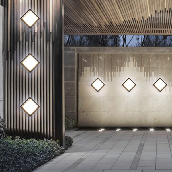 Elegante Buitenwandlamp met Bewegingssensor – Waterdichte Aluminium LED Verlichting