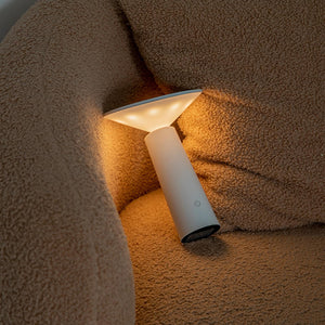 TouchLight: Minimalistische LED Tafellamp met Dimbare Functie – Moderne Woonverlichting