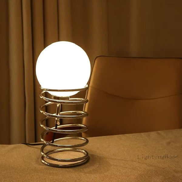 Bauhaus Stijl Tafellamp met Mat Glas – Moderne Chroomvoet