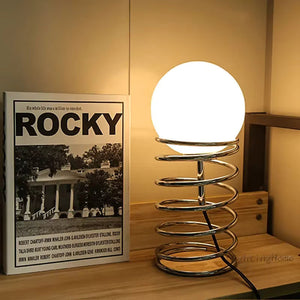 Bauhaus Stijl Tafellamp met Mat Glas – Moderne Chroomvoet